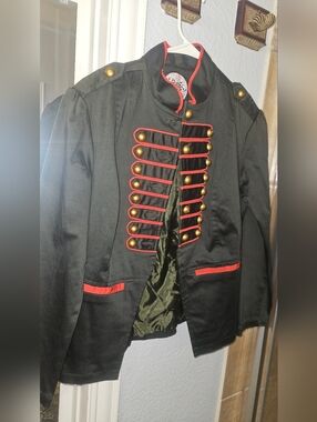 almatrichi jacket